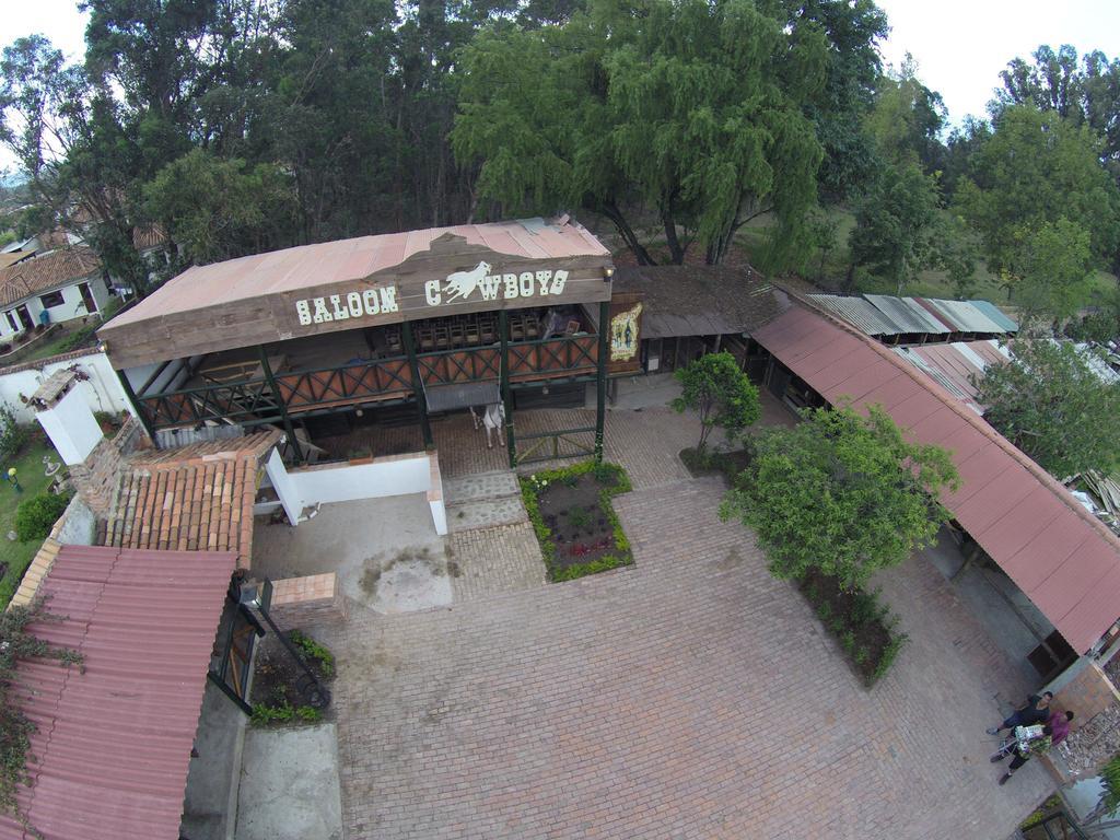 La Tranquera Hotel Restaurante Bar Villa de Leyva Buitenkant foto